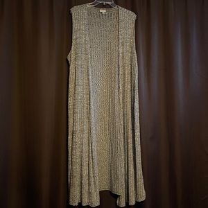 Lularoe Long ‘ Joy ‘ Vest size Large